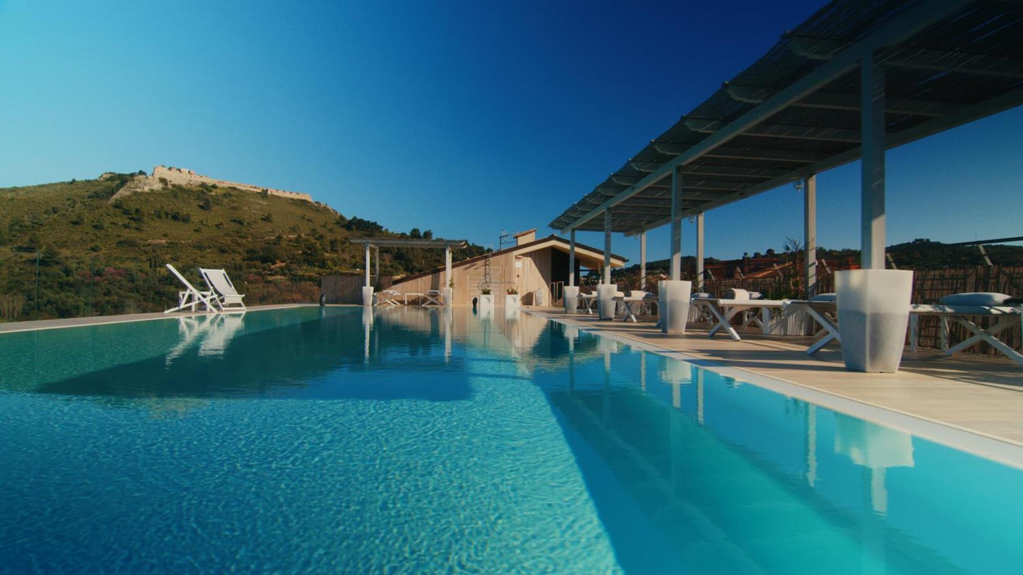 A Point Porto Ercole Resort & Spa Экстерьер фото